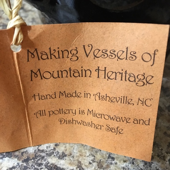 Handmade Pottery Vase - Picture 5 of 5